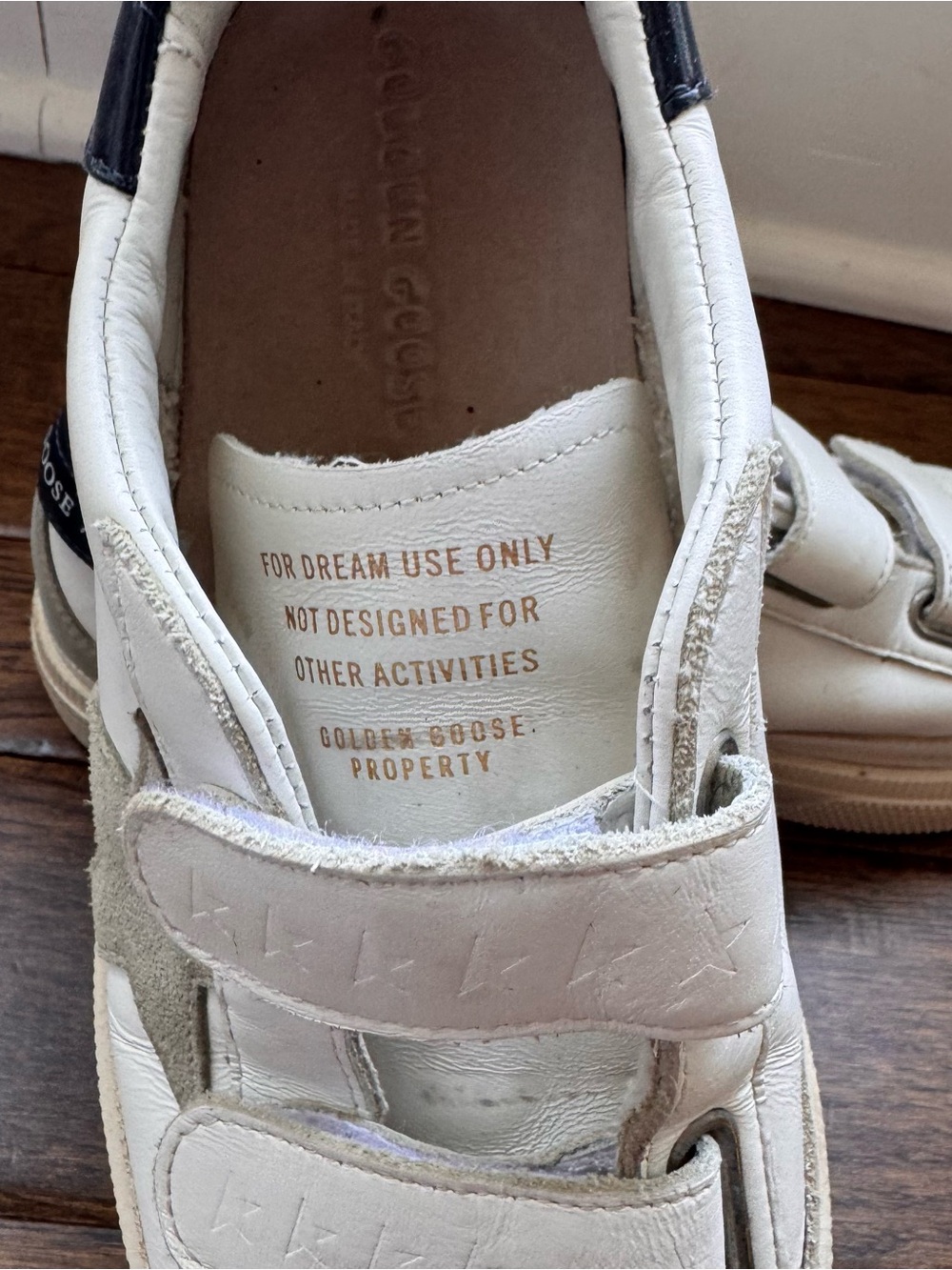 Golden Goose White Sneakers with Gray Star and Navy- Velcro straps -rare find! - Picture 3 of 11